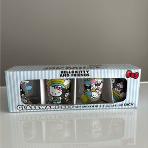 Rare Hello Kitty Set of 4 Shot Glassware